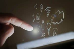 9 redes sociales profesionales imprescindibles